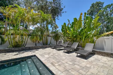 Exterior - 10413 Hampton Meadow Way, Riverview, FL 33578 photo 4 of 6