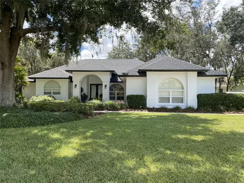 2709 Barret Ave, Plant City, FL 33566