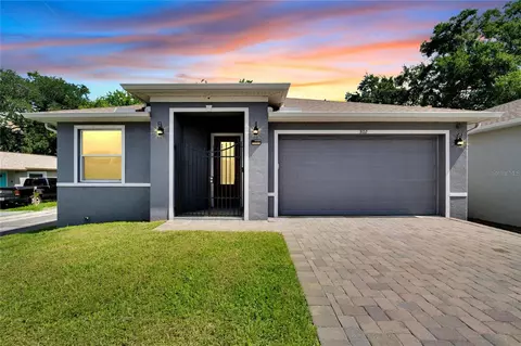 3102 E Columbus Dr, Tampa, FL 33605