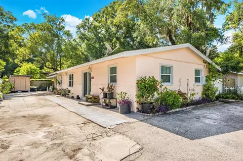 8003 N Brooks St, Tampa, FL 33604