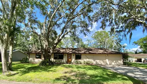 3035 Cross Fox Dr, Mulberry, FL 33860