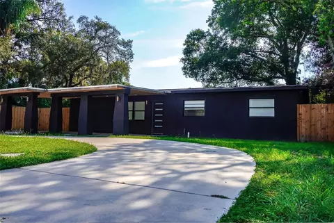 10906 N Oakleaf Ave, Tampa, FL 33612