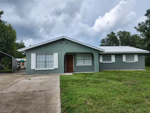 308 Hickory St, Plant City, FL 33563