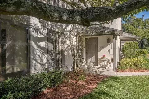 13102 Village Chase Cir, Tampa, FL 33618