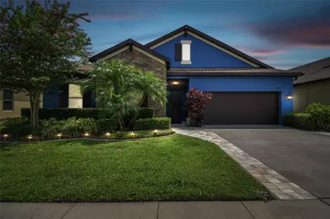 4936 Butler National Dr, Wesley Chapel, FL 33543