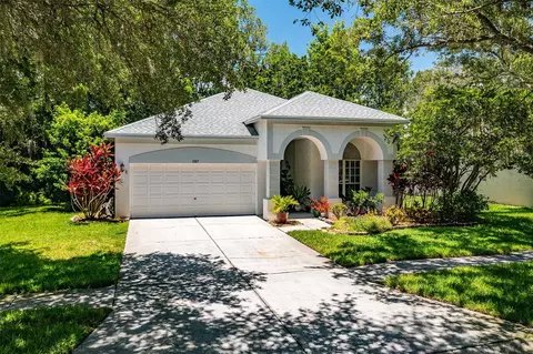 11917 Derbyshire Dr, Tampa, FL 33626
