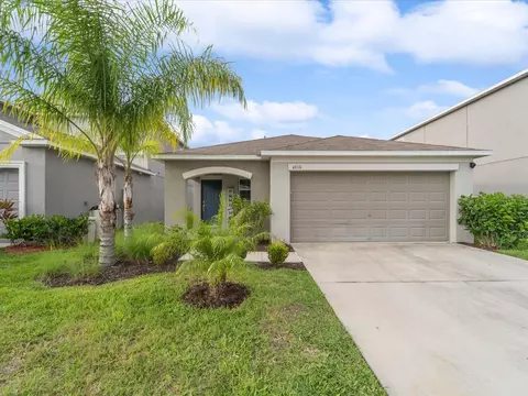4910 Golden Fig Ln, Wimauma, FL 33598