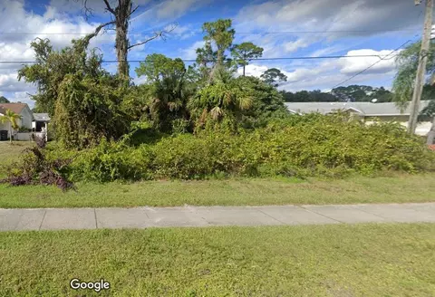 Atwater Drive, North Port, FL 34288