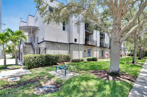 5008 S Macdill Ave #2, Tampa, FL 33611