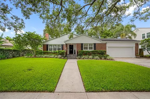 2817 W Fountain Blvd, Tampa, FL 33609