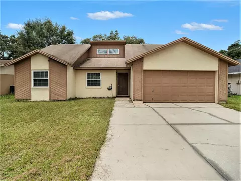 5764 Bambi Dr, Lakeland, FL 33809