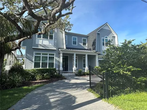 2910 W Fair Oaks Ave, Tampa, FL 33611