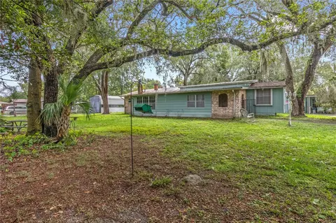 6315 Mosswood Dr, Seffner, FL 33584