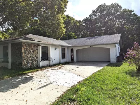 16206 Frost Dr, Hudson, FL 34667