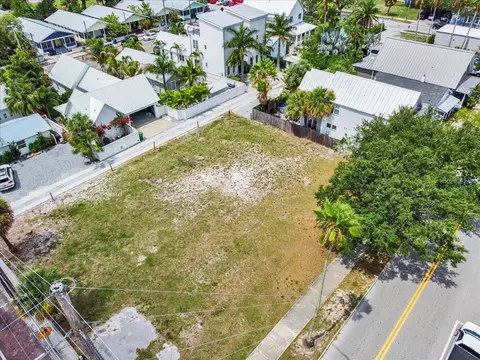 1823 E 5th Ave, Tampa, FL 33605