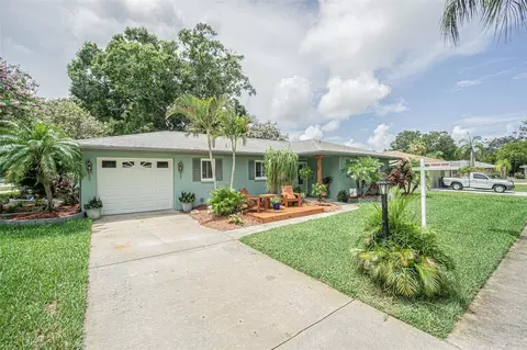 156 Seaside Ct, Palm Harbor, FL 34684