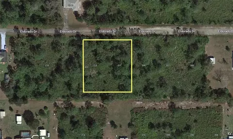 213 El Dorado Dr, Indian Lake Estates, FL 33855
