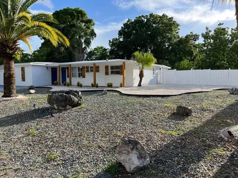 4506 Carlyle Rd, Tampa, FL 33615