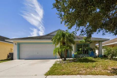 1819 Harmony Bayou Ct, Ruskin, FL 33570