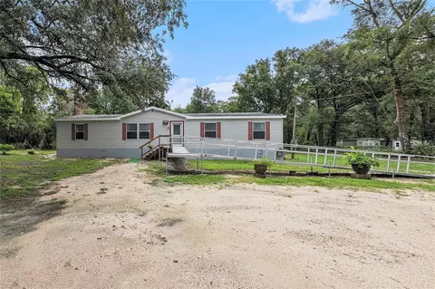4052 Court St, Zephyrhills, FL 33542