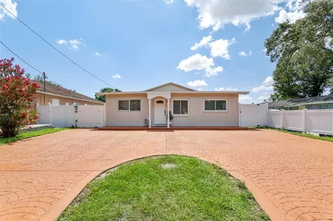6910 N Himes Ave, Tampa, FL 33614