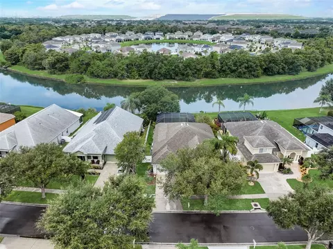 9039 Pinebreeze Dr, Riverview, FL 33578