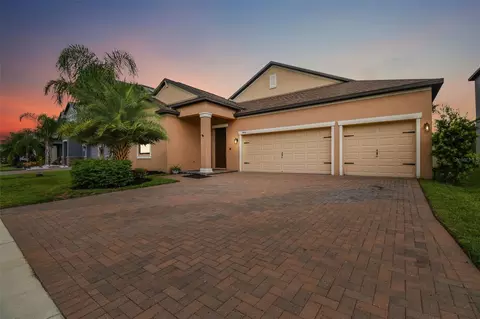 9907 Sage Creek Dr, Sun City Center, FL 33573