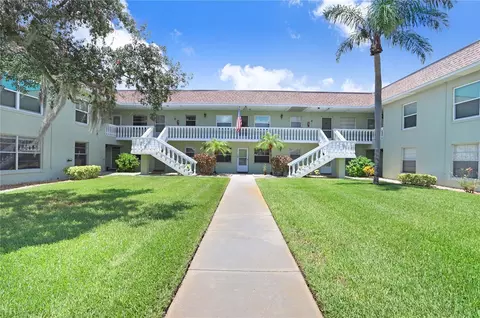 1250 S Pinellas Ave #106, Tarpon Springs, FL 34689