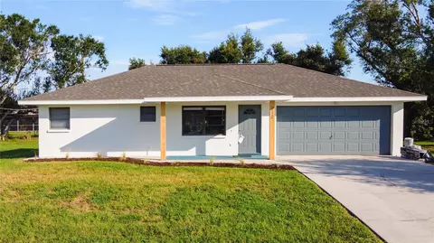 912 NW Chevy Chase St, Port Charlotte, FL 33948