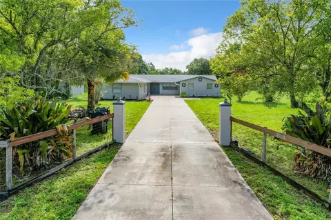 6610 Five Acre Rd, Plant City, FL 33565