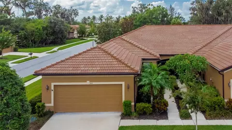 304 Seneca Falls Dr, Apollo Beach, FL 33572