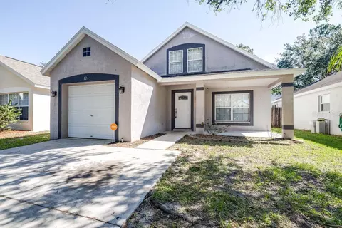 826 Cape Cod Cir, Valrico, FL 33594