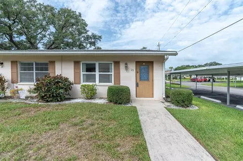 402 Dorchester Pl #B25, Sun City Center, FL 33573