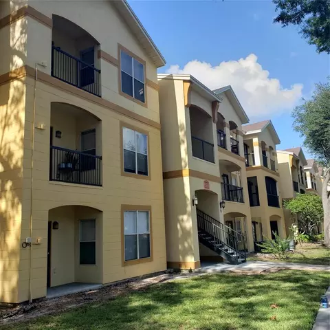 5602 Pinnacle Heights Cir #110, Tampa, FL 33624