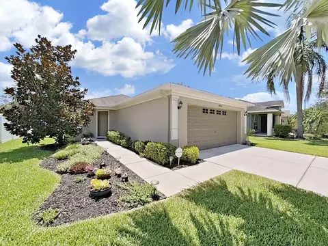 18950 New Passage Blvd, Land O Lakes, FL 34638