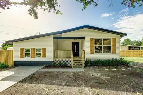 5528 43rd St E, Bradenton, FL 34203