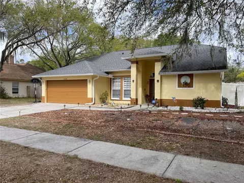 12218 Shady Forest Dr, Riverview, FL 33569