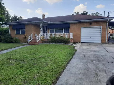 3007 W North A St, Tampa, FL 33609
