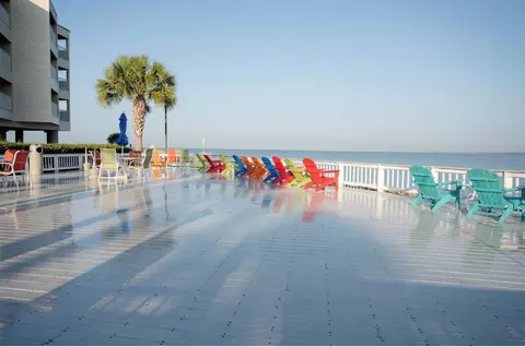 2506 N Rocky Point Dr #277, Tampa, FL 33607
