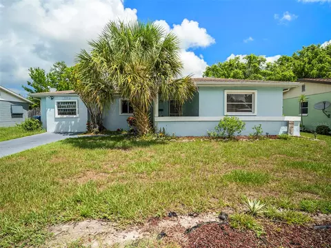 7535 Hollyridge Dr, New Port Richey, FL 34653
