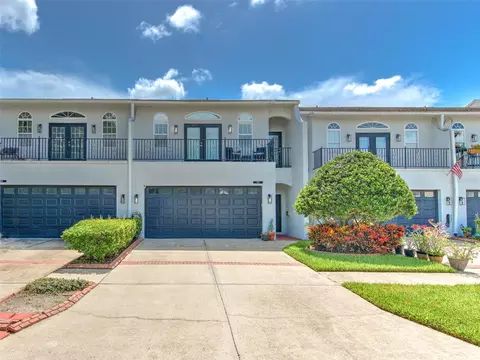 1110 S Moody Ave #3, Tampa, FL 33629