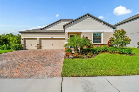 3152 Hilliard Dr, Wesley Chapel, FL 33543
