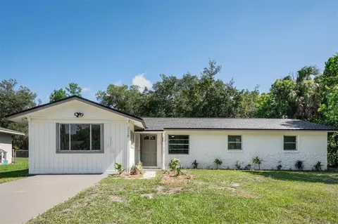 328 Alemander Ave, Debary, FL 32713