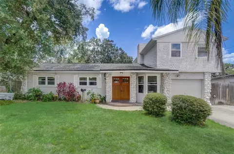 6323 Yellowstone St, Orlando, FL 32807