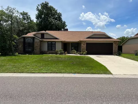 1603 Paddock Dr, Plant City, FL 33566