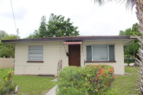 210 Martin Luther King Jr Ave W, Bradenton, FL 34205