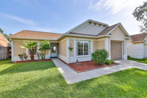 1903 Crown Park Dr, Valrico, FL 33594