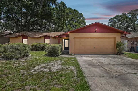 7920 Soaring Trail Ln, Tampa, FL 33615