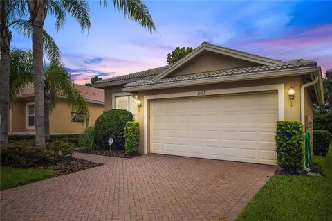 15922 Cobble Mill Dr, Wimauma, FL 33598