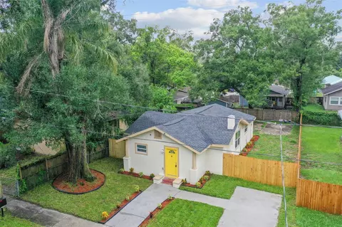 8006 N 14th St, Tampa, FL 33604